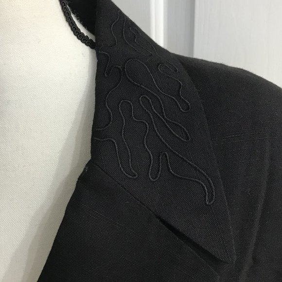 Vintage Black Blazer w/ Flames on Collar & Pockets - Picture 7 of 13